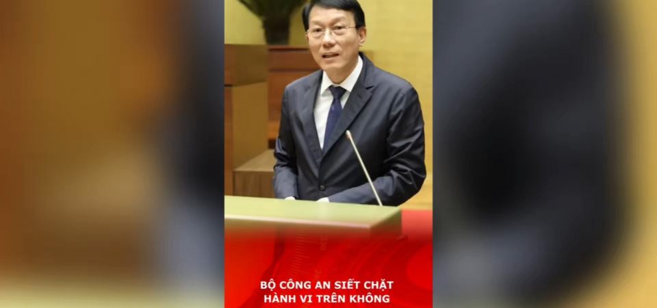 Bộ Công an siết chặt hành vi trên không gian mạng.