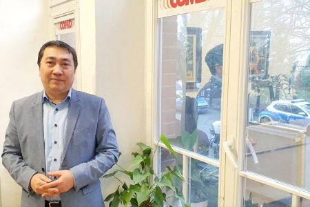 Trang Facebook Thoibao.de đã truy cập được trở lại tại Việt Nam.