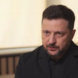 Kyiv bàng hoàng trước hành động của Trump: Chính phủ Ukraine ủng hộ Zelenskyy